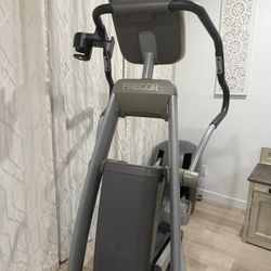FREE Precor Elliptical – Commercial Grade (Pickup Only)