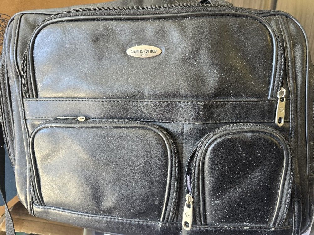 Samsonite Leather Messenger Bag