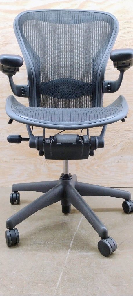 Herman Miller Aeron Size B Office Chair Fully-Loaded Still Available Read Description