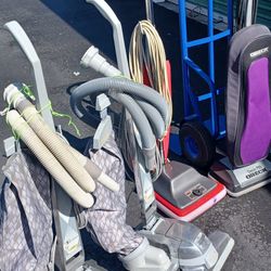      STORAGES UNIT SALE LOT STUFF SELLING ALL UNITEUREKA VACUUM  COMERSIAL