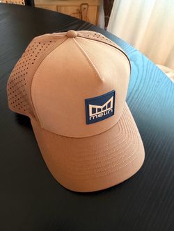 Melin hat