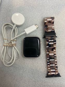 Unlocked Apple Watch Series 7 45MM- Potranco Rd