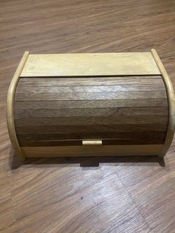 Wood Bread  Storage 