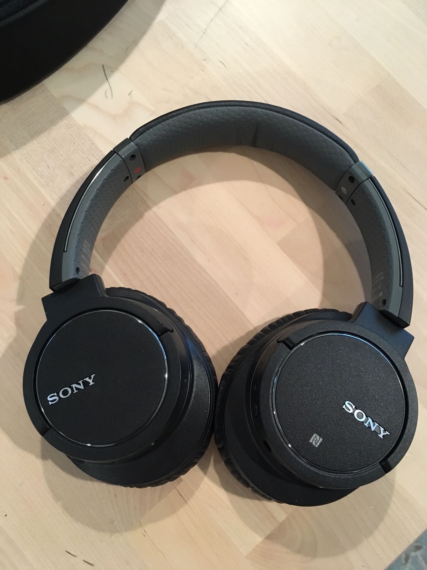 Sony noise-cancelling Bluetooth headphones