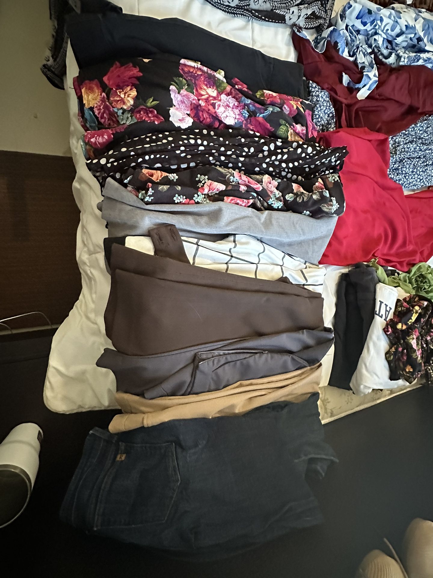 Woman’s Clothing Bundle