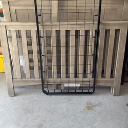 Crib, SoHo Chandler 4 In 1 Convertible Crib