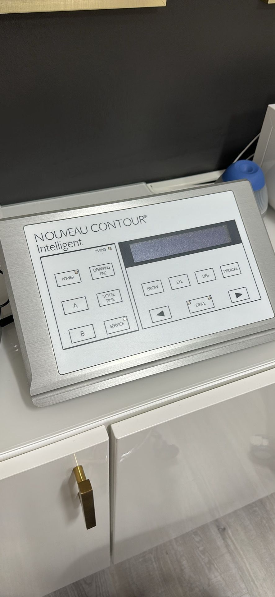 Nouveau Contour Intelligent Permanent Makeup Machine + 5 Box Of Needles
