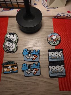 Snoppy Sports Pins