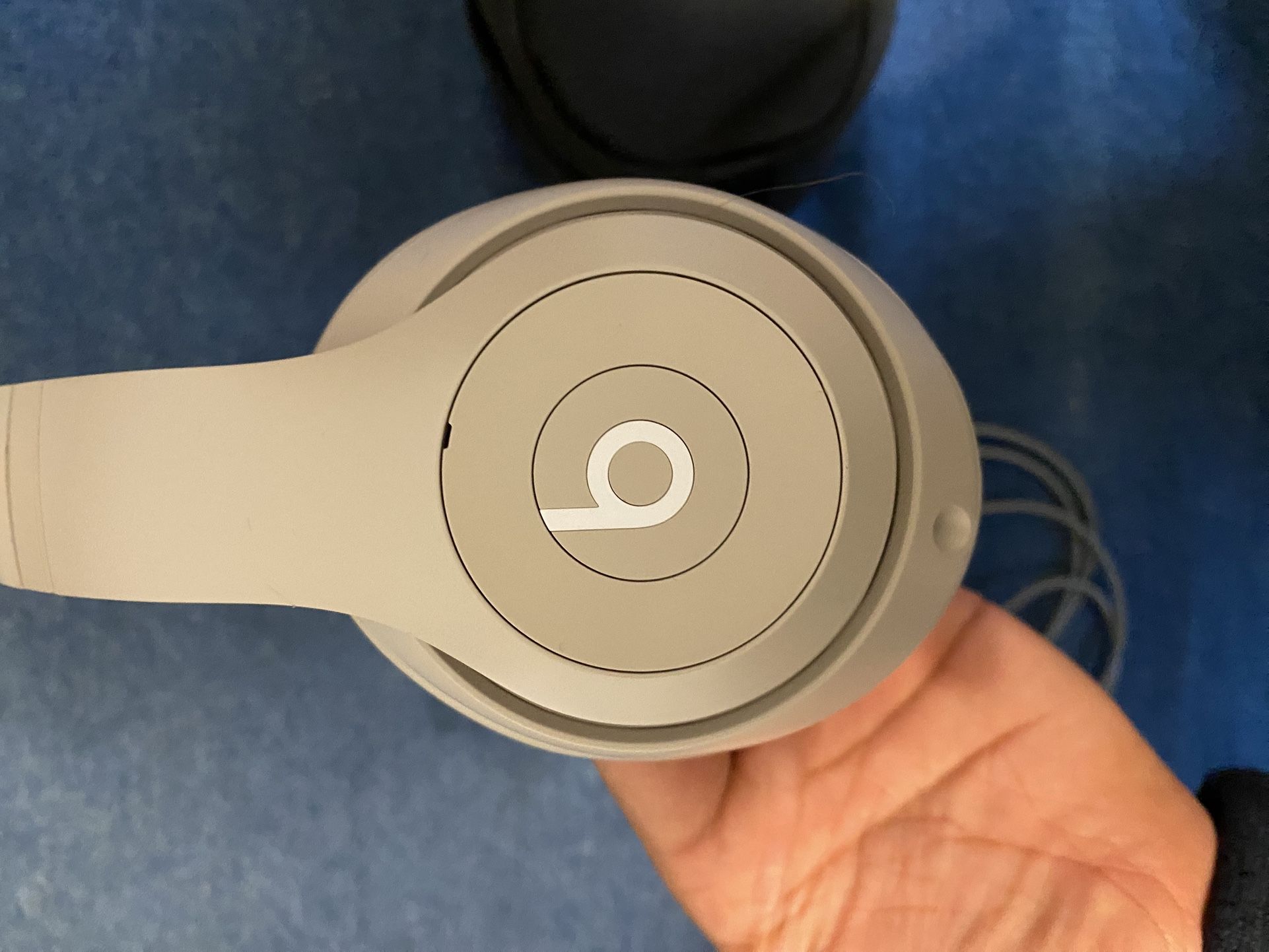 Beats by dre studio pro