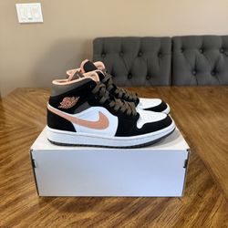 Jordan 1 Mid Peach Mocha W8 /  Y6.5