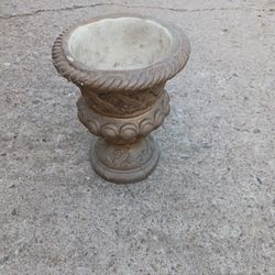 Plant Pottery Vase  $7