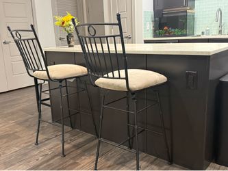 Bar stool set