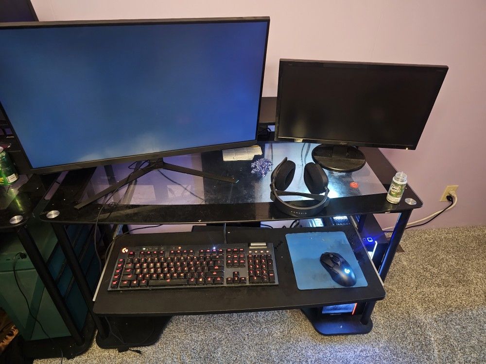 Gamming PC Computer Setup