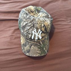 New Yankee Hat 