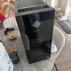 HP OMEN 40L GAMING PC (READ DESCRIPTION) 