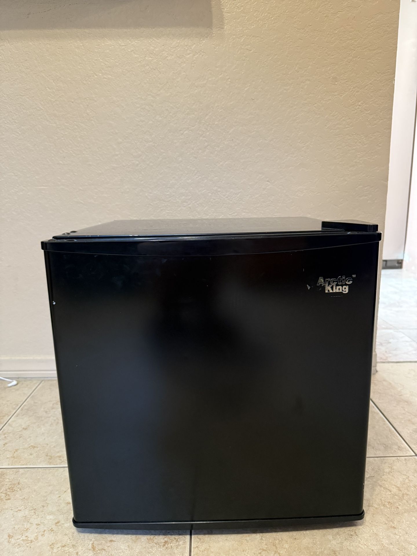Mini Fridge with Freezer