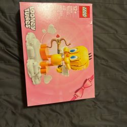 Lego Seasonal Valentine’s 40824 Sweetheart Tweety Bird Looney Tunes New