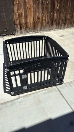 Indoors or outside dog pen