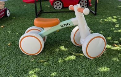 Balance bike for babies