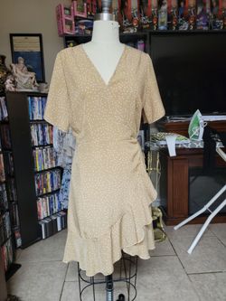 4 XL dresses