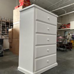 Five Drawers Dresser