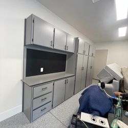 Storage Cabinets 