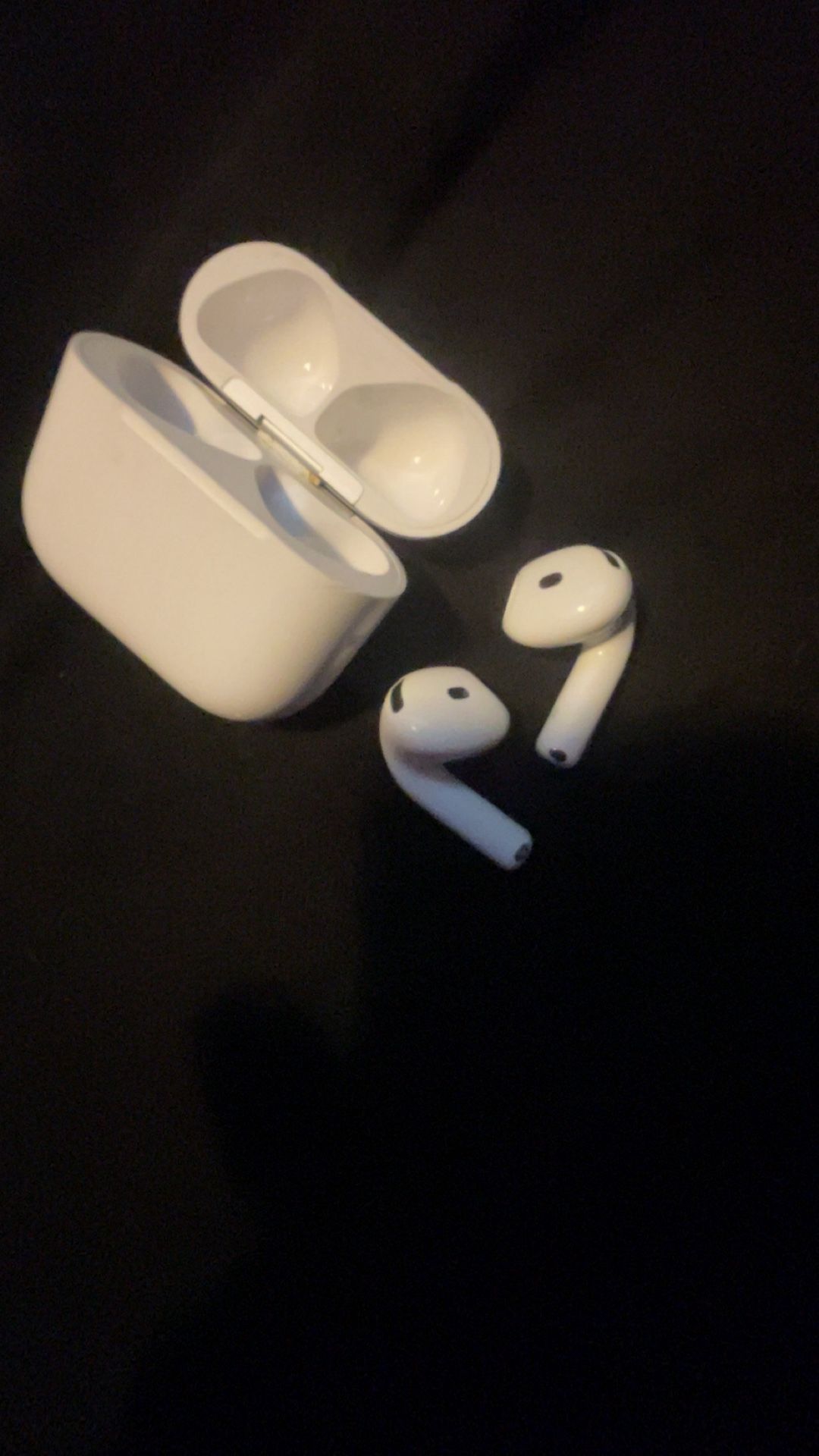 Apple Air Pods 4