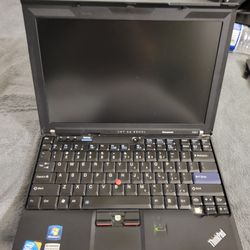 Lenovo Thinkpad X201 Laptop  