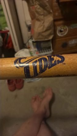 Tide water tides mini bat collectible 1993 rare