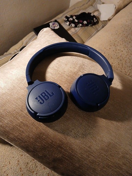 JBL Headphone