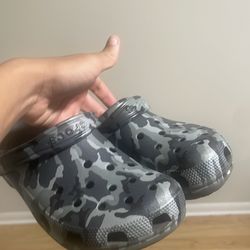 Camo crocs