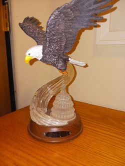 Btadford Exchange illuminated Freedom's Monument 9/11 tribute collection limited edition figurine