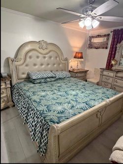 King Size Ornate Bedroom Set