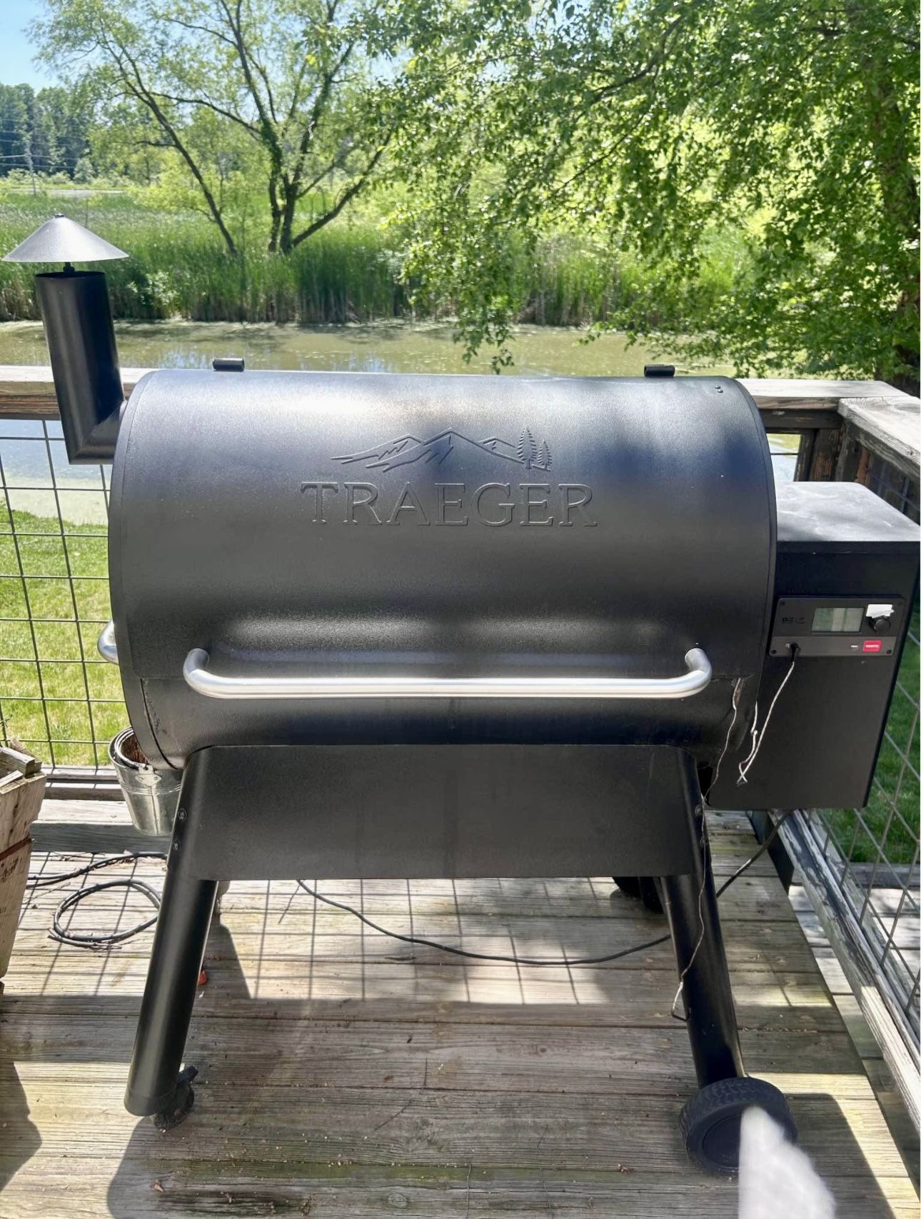 Traeger Pro 780 Smoker Pellet Grill — bought 2024 (barely used)