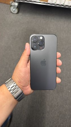 Apple iPhone 14 Pro Max 128GB Unlocked / Liberado $550