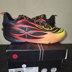 Basketball men’s shoes way of wade size 10 men’s