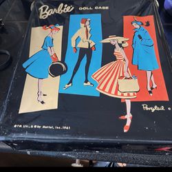  Vintage Bubble Head Barbie , Barbie Case And Clothes