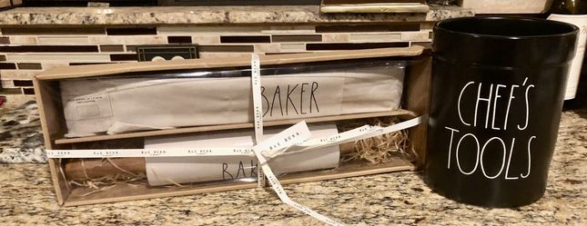 Rae Dunn Baking Rolling Pin and Crock