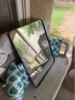 Hanging mirror