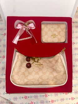Coach Signature Gift Set with Bag and Wallet