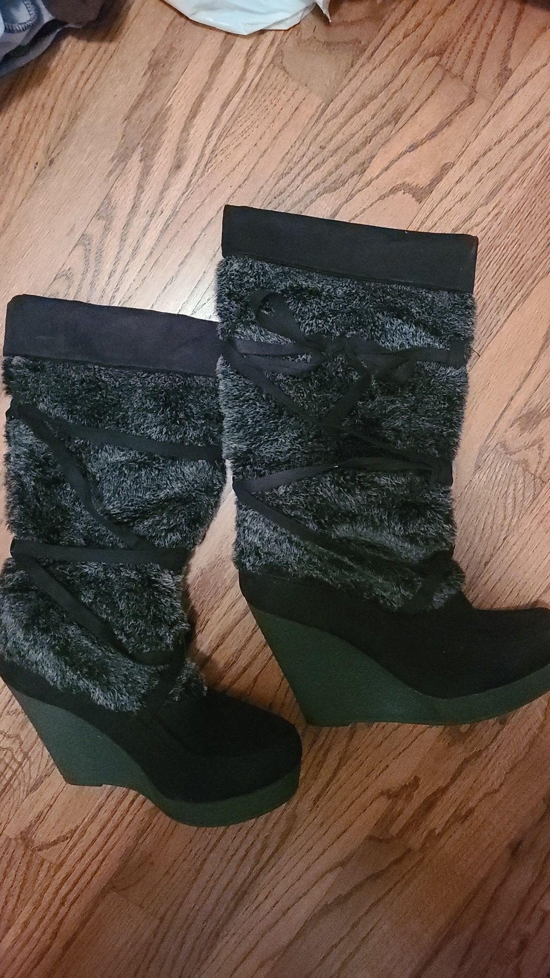 Decree fury slotch black boot 9