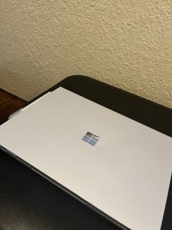 Windows Surface Book 10
