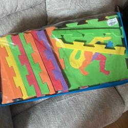 Kids Foam Puzzle Pieces