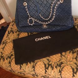 Large Hi Quality Quilted Jean Bag.New