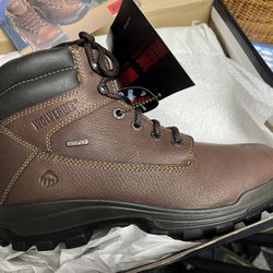 New Wolverine Men’s Boots Size 9