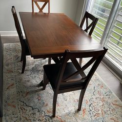 Dining Table W/ Carpet 
