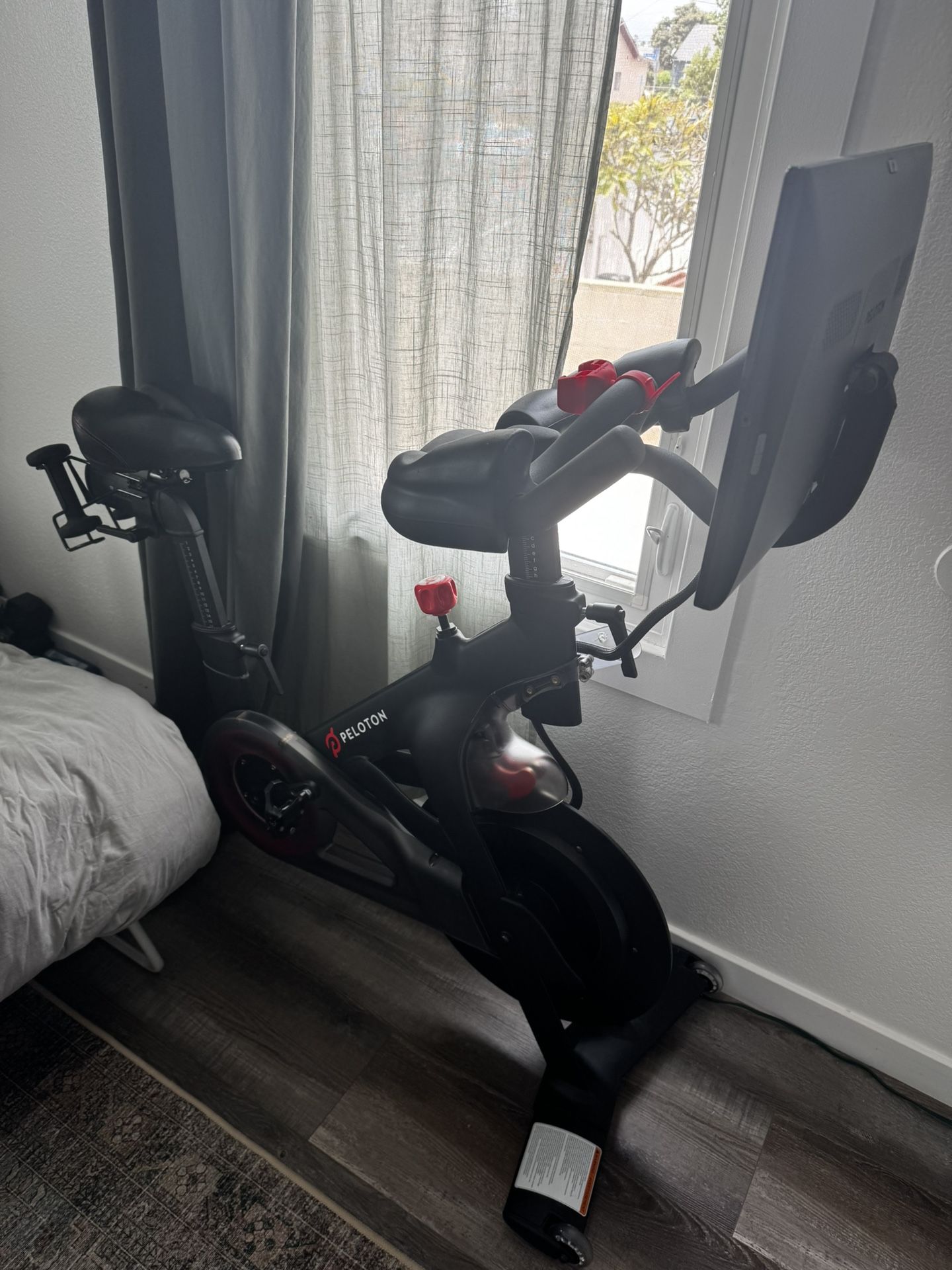 Peloton Bike 2nd Generation Cycling Exercise Home Gym