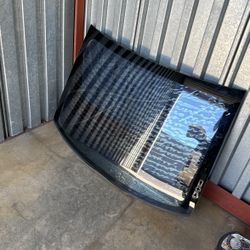 Rear Windshield 