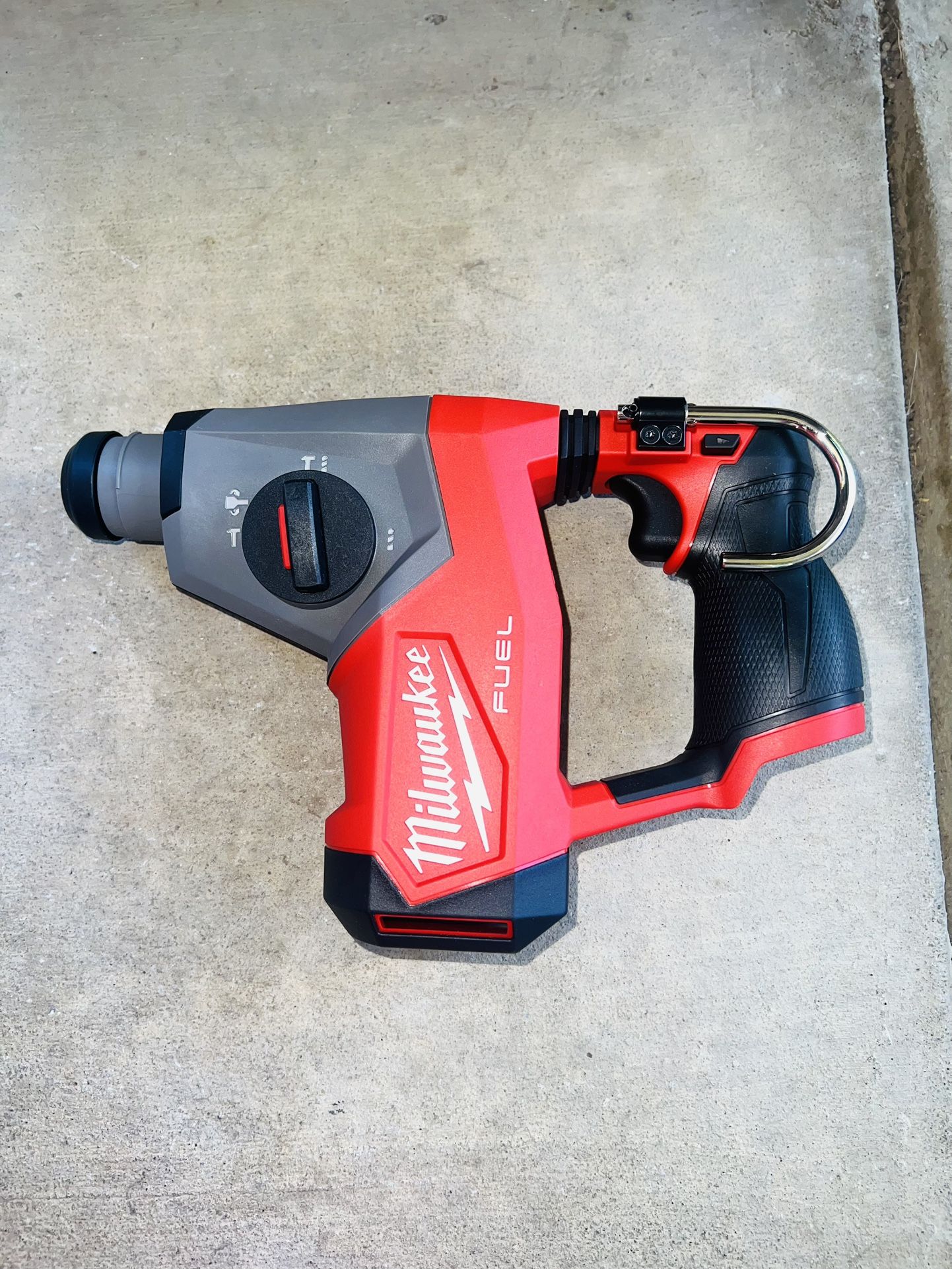 Milwaukee 2508-20 M12 FUEL 5/8” SDS Plus Rotary Hammer (Tool Only) NEW