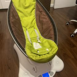 4moms electric baby swing - great condition